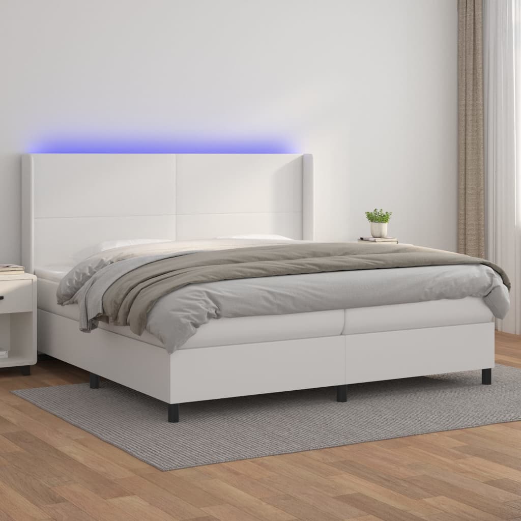 Boxspring Met Matras En Led Kunstleer