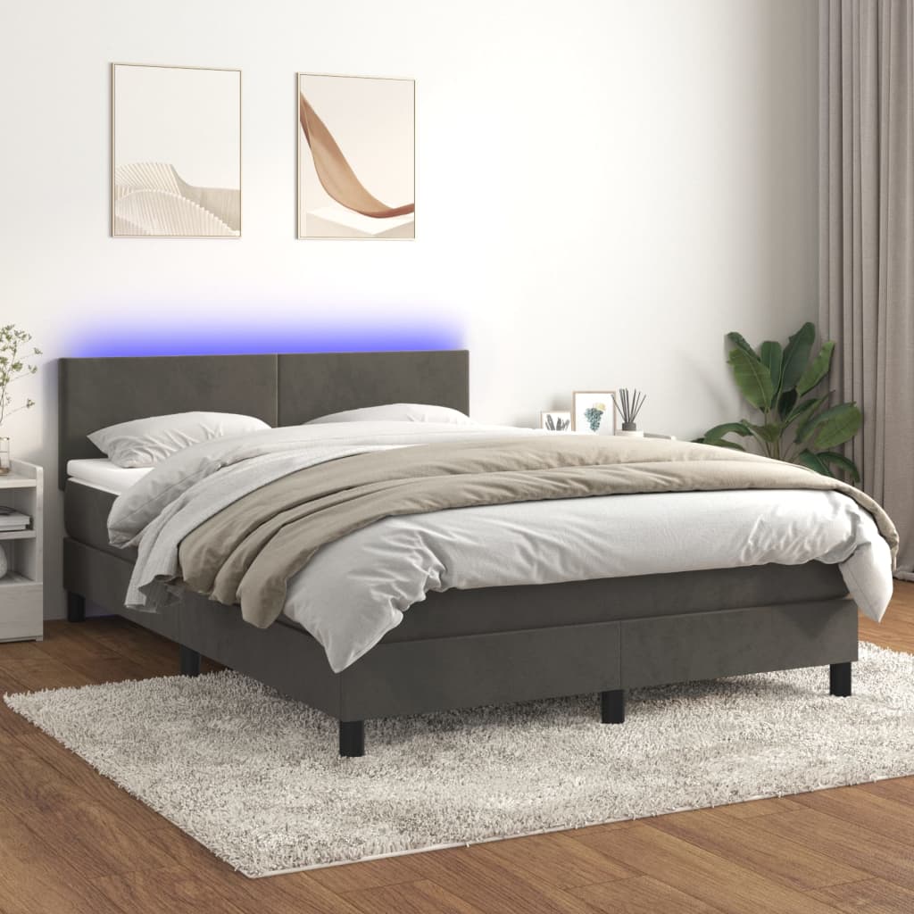 Boxspring Met Matras En Led Fluweel