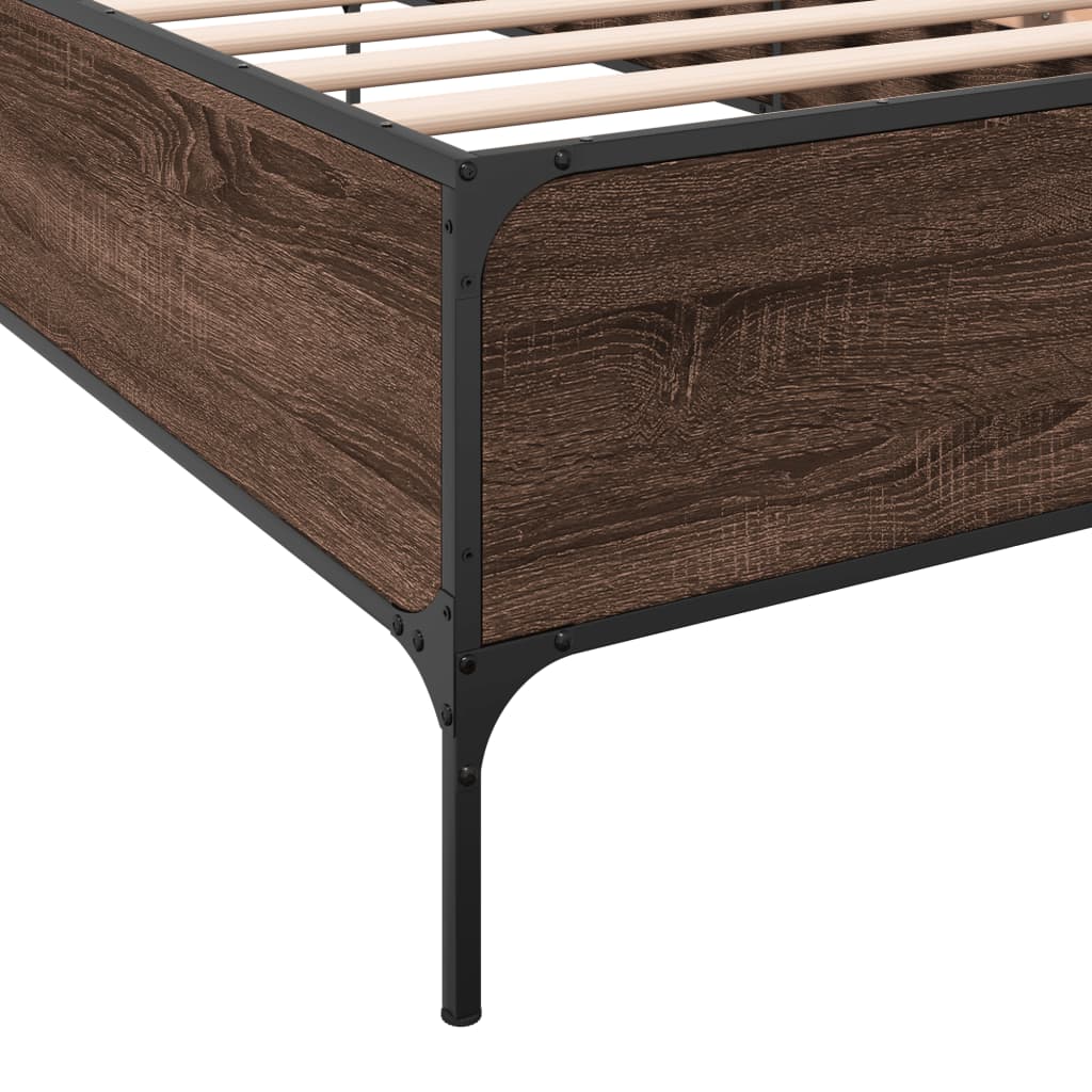 Bedframe Bewerkt Hout En Metaal Ig Bruin Eikenkleur