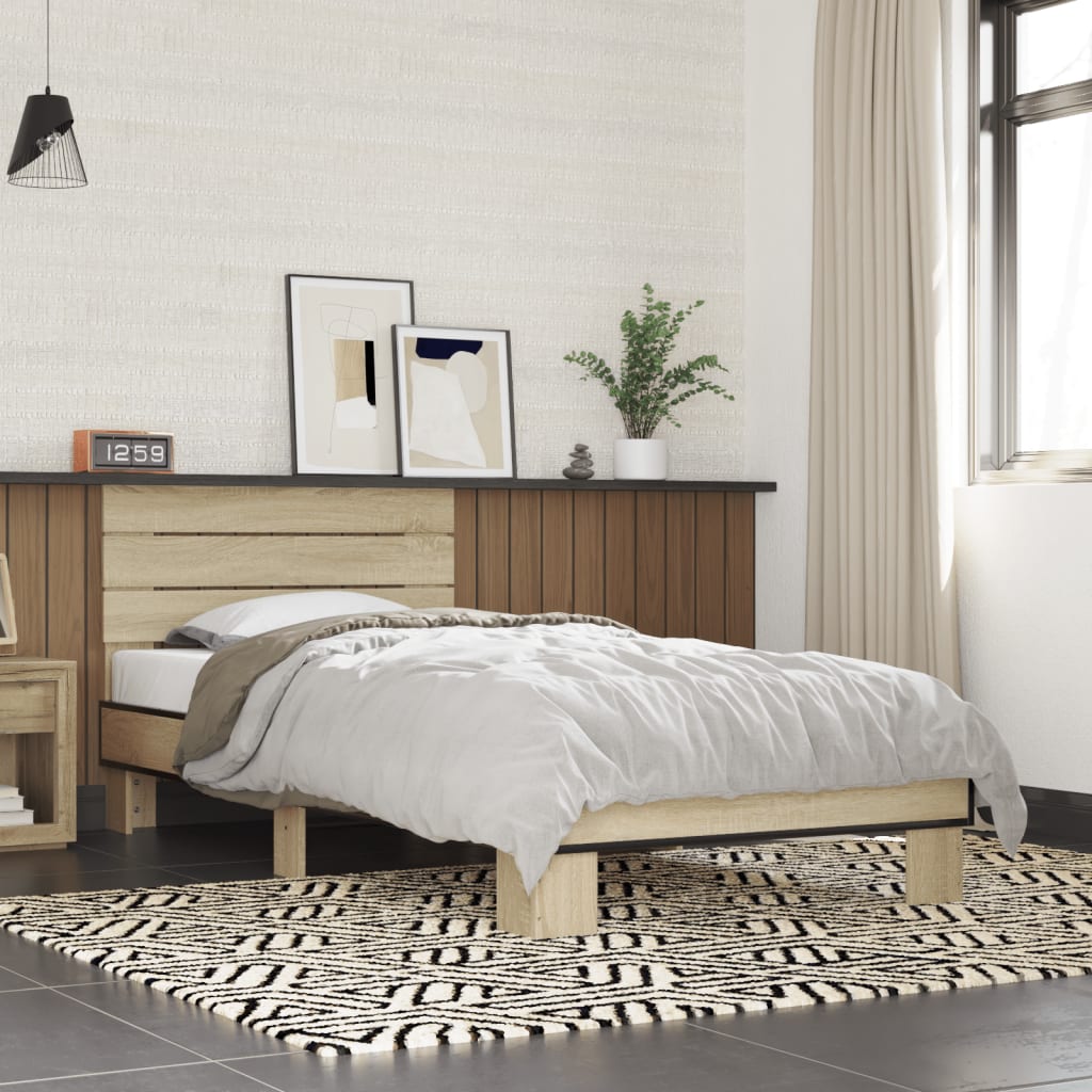 Bedframe Bewerkt Hout En Metaal Eiken