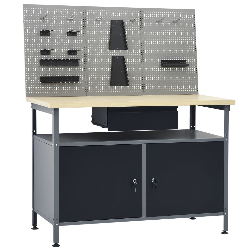 Werkbank Met Drie Wandpanelen