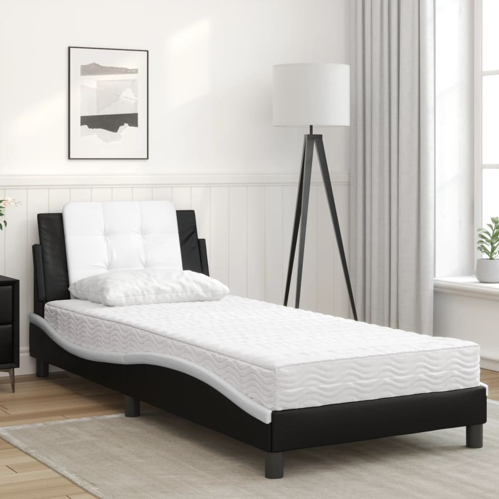 Bed Met Matras Kunstleer