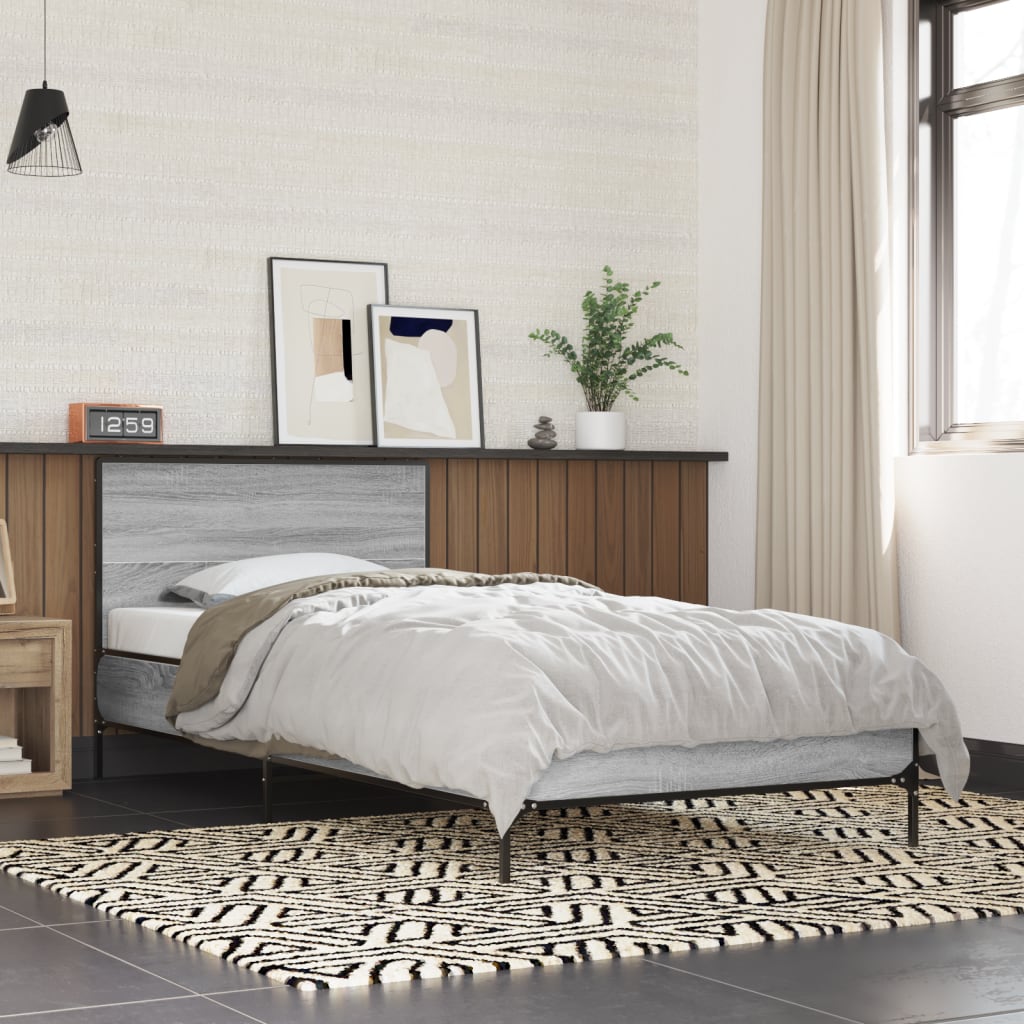 Bedframe Bewerkt Hout En Metaal Kleurig