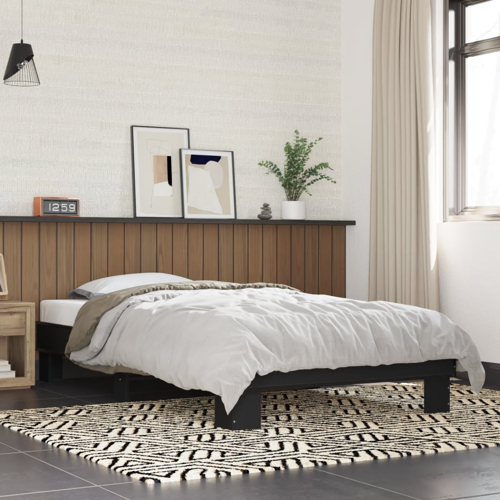 Bedframe Bewerkt Hout En Metaal Eiken