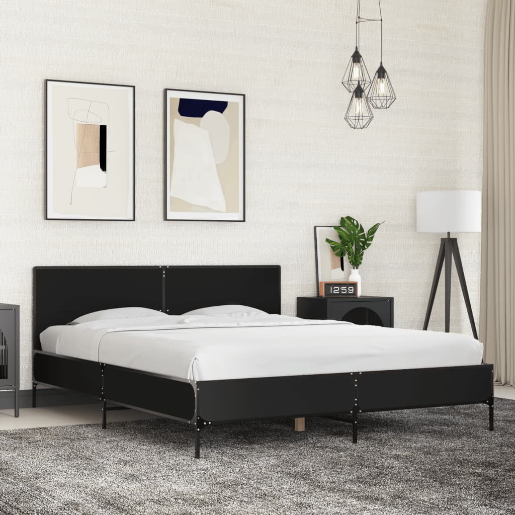 Bedframe Bewerkt Hout En Metaal Kleurig