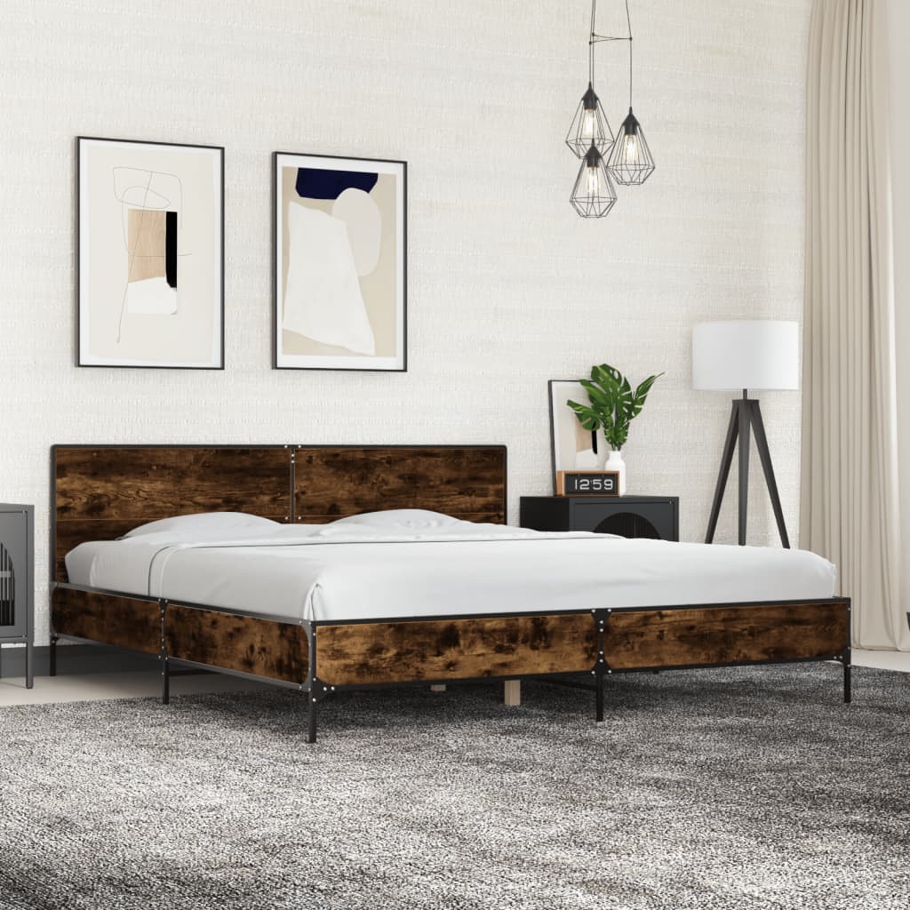 Bedframe Bewerkt Hout En Metaal Kleurig